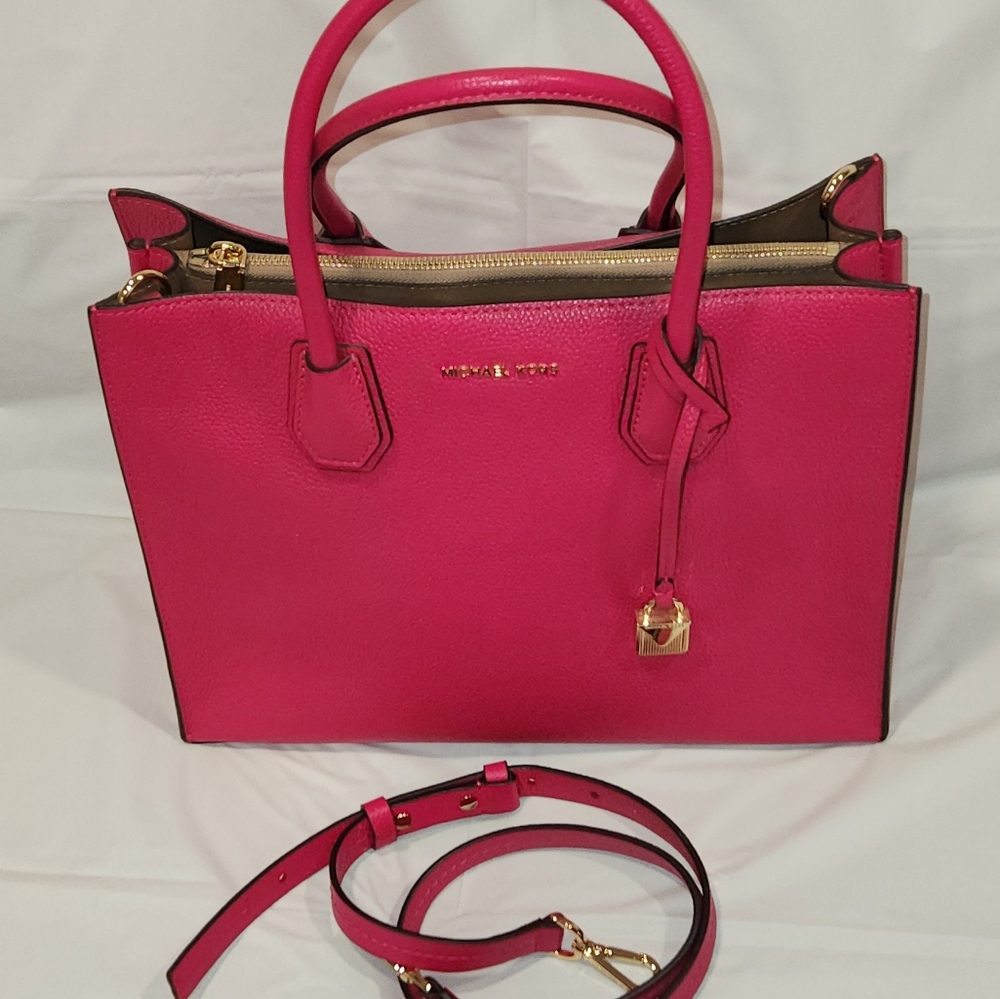 Michael Kors Mercer Large Ultra Pink Pebbled Leather Tote w/ Strap. BRAND NEW!